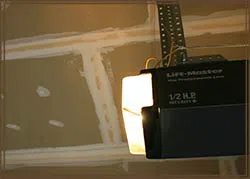 SOS Garage Doors Topanga, CA 310-846-3373 - openers-sid-gr-02m