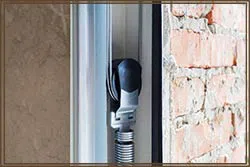 SOS Garage Doors Topanga, CA 310-846-3373 - springs-sid-gr-02m